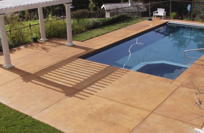 Residential Pool Deck Resurfacing-SoFlo Pool Decks and Pavers of Palm Beach Gardens